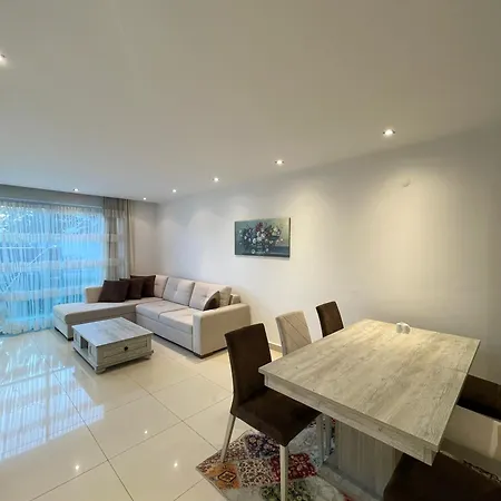Апартаменти Sa Apartments! Sea View! 50m To The *