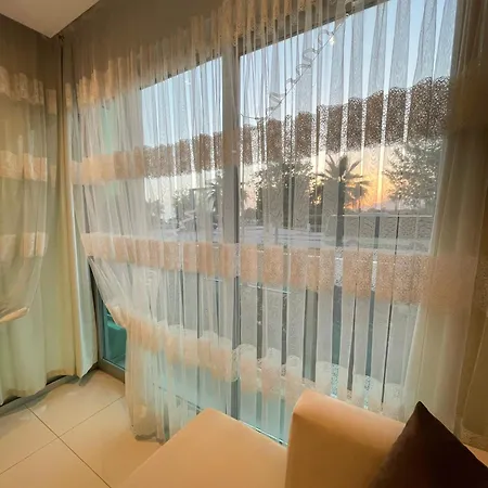 Sa Apartments! Sea View! 50m To The * Аланія